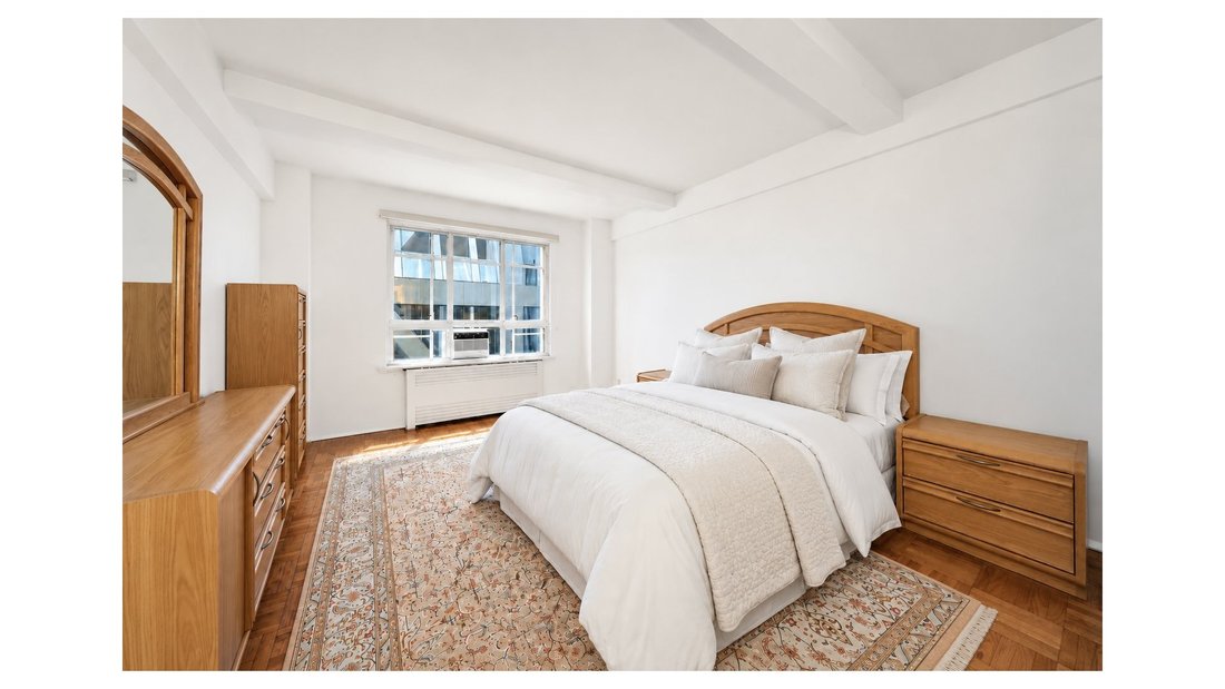 Co Op in New York, New York, United States 4 - 18953726