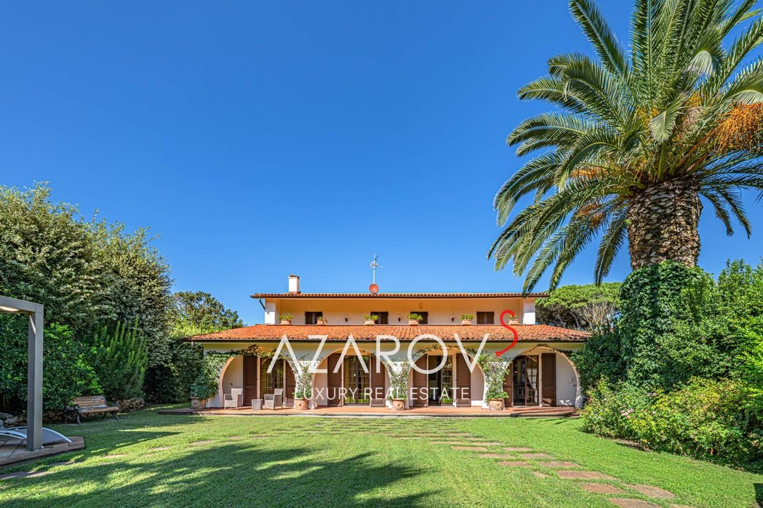 Villa in Tirrenia, Pisa, Italy 3 - 18949754