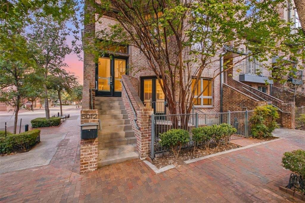 Townhouse in Addison, Texas, United States 2 - 18953637