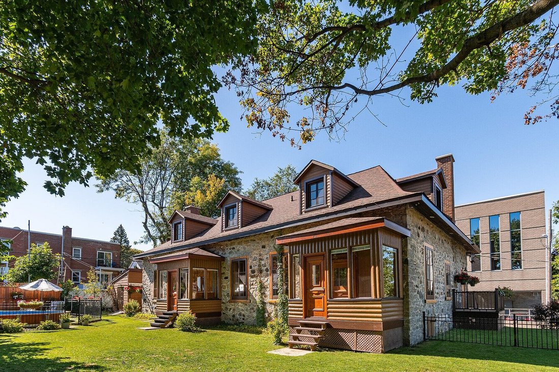 House in Montréal, Quebec, Canada 3 - 18954267
