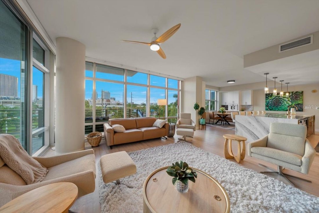 Condo in Tampa, Florida, United States 3 - 18952298
