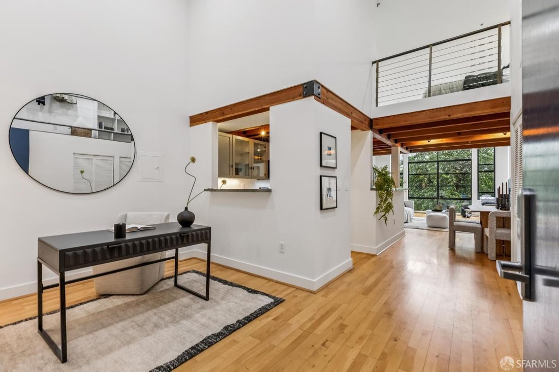 Condo in San Francisco, California, United States 4 - 18952050