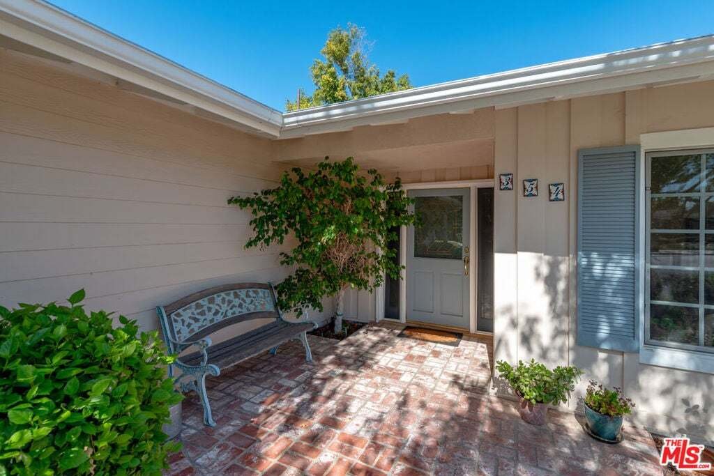 House in Thousand Oaks, California, United States 3 - 18952202