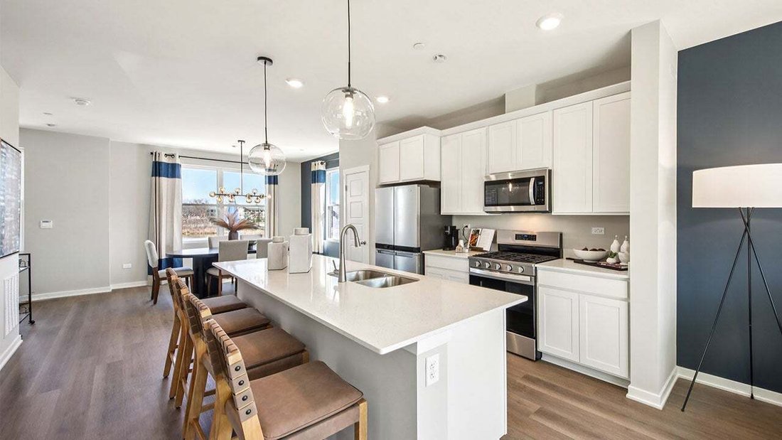 Townhouse in Warrenville, Illinois, United States 4 - 18953291