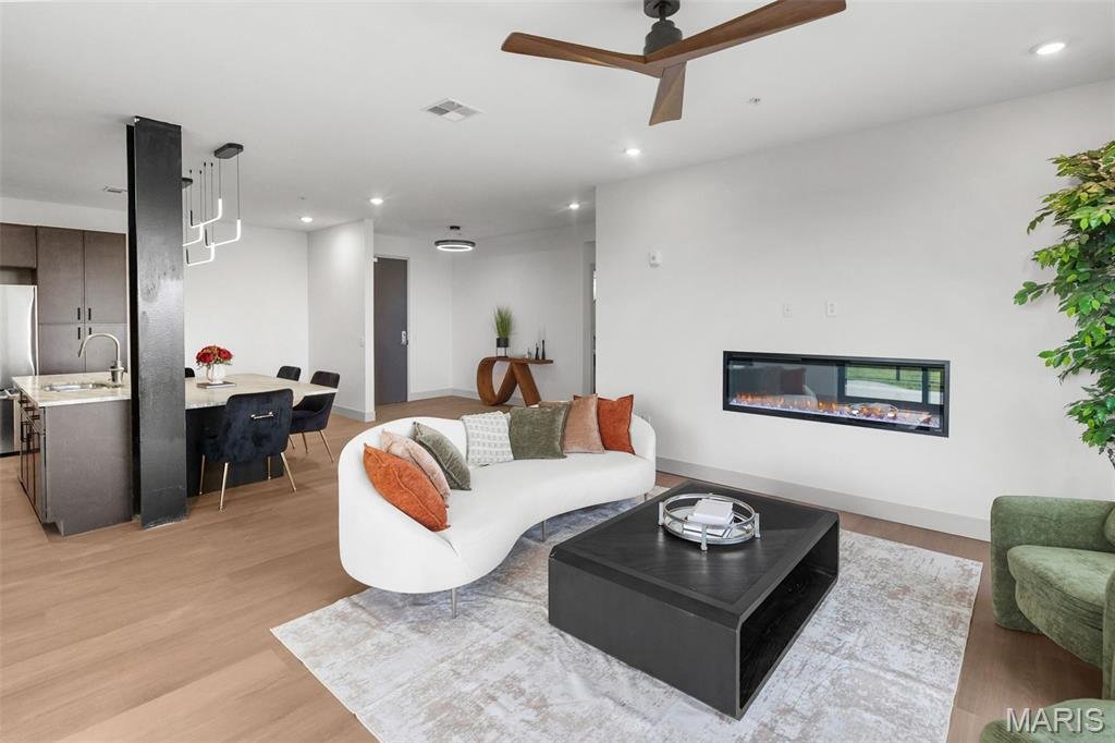 Condo in Edwardsville, Illinois, United States 2 - 18949180