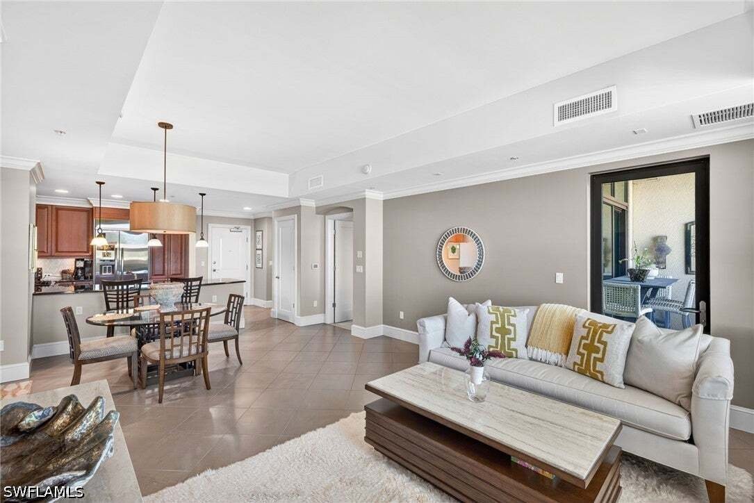 Condo in Naples, Florida, United States 5 - 18948334