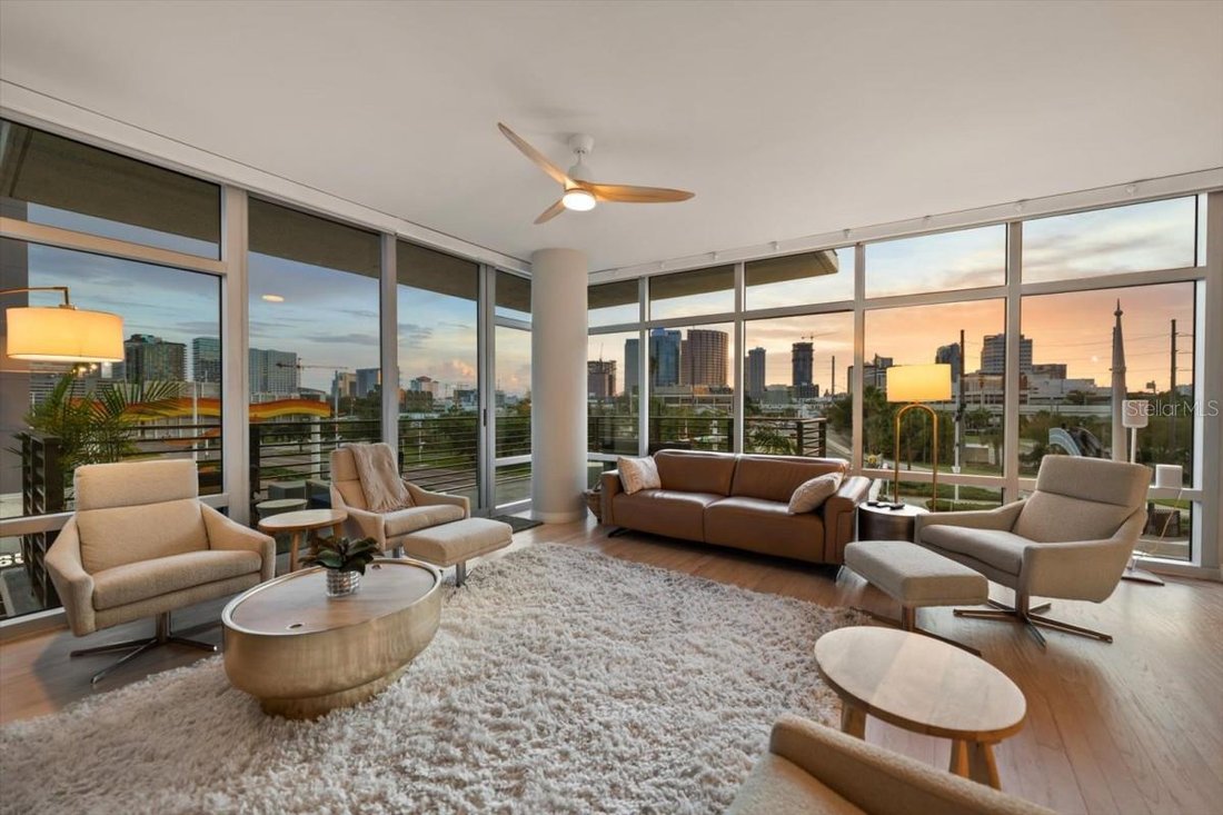 Condo in Tampa, Florida, United States 2 - 18952298