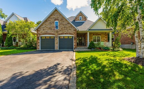 House in Clearview, Ontario, Canada 1