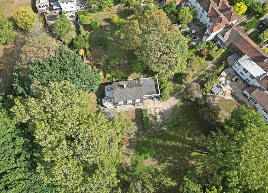 House in Barnet, England 1 - 18948640