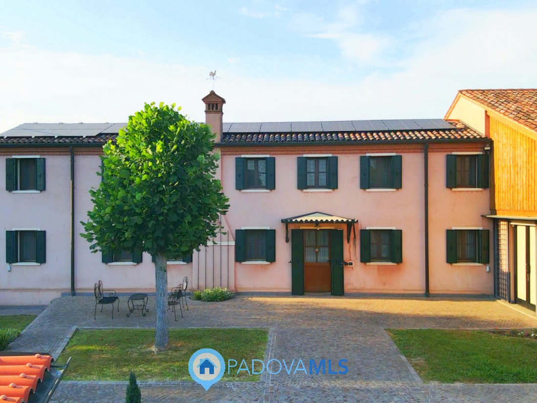 Villa in Este, Veneto, Italy 2 - 18955057