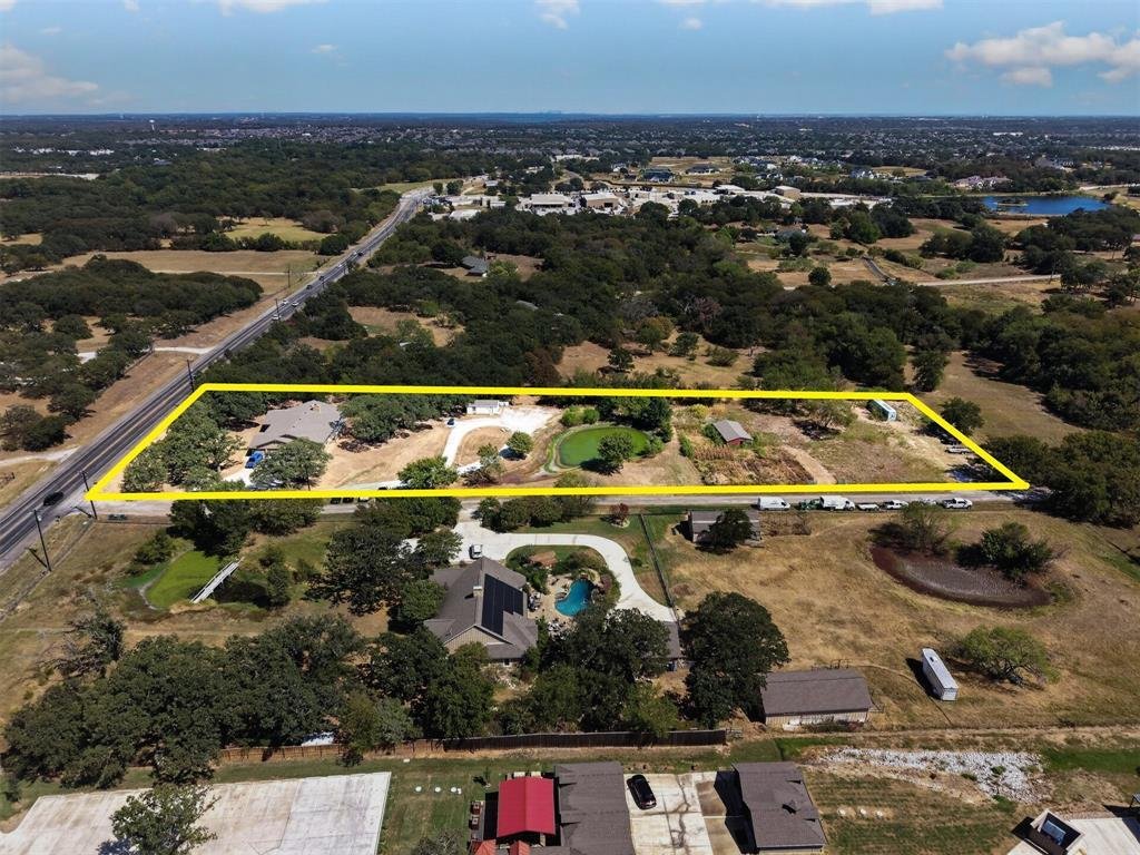 House in Lantana, Texas, United States 3 - 18949097