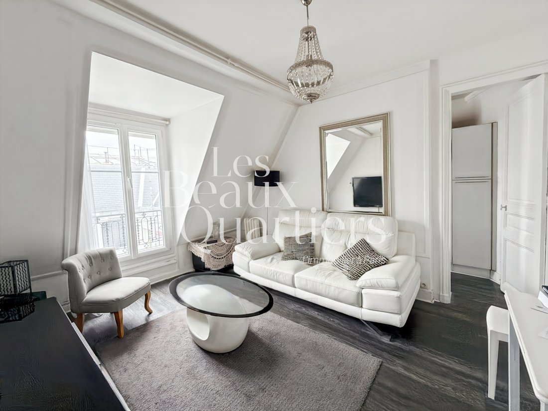 Apartment in Montorgueil-Saint Denis, Paris 2e Arrondissement, Paris 2 - 18950087
