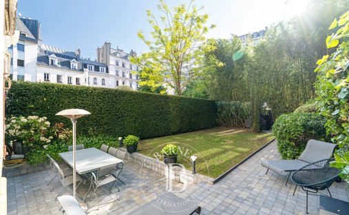 Apartment in La Plaine des Sablons, Neuilly-sur-Seine, France 1