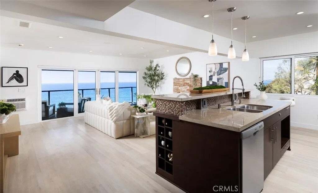 Condo in Laguna Beach, California, United States 2 - 18953664