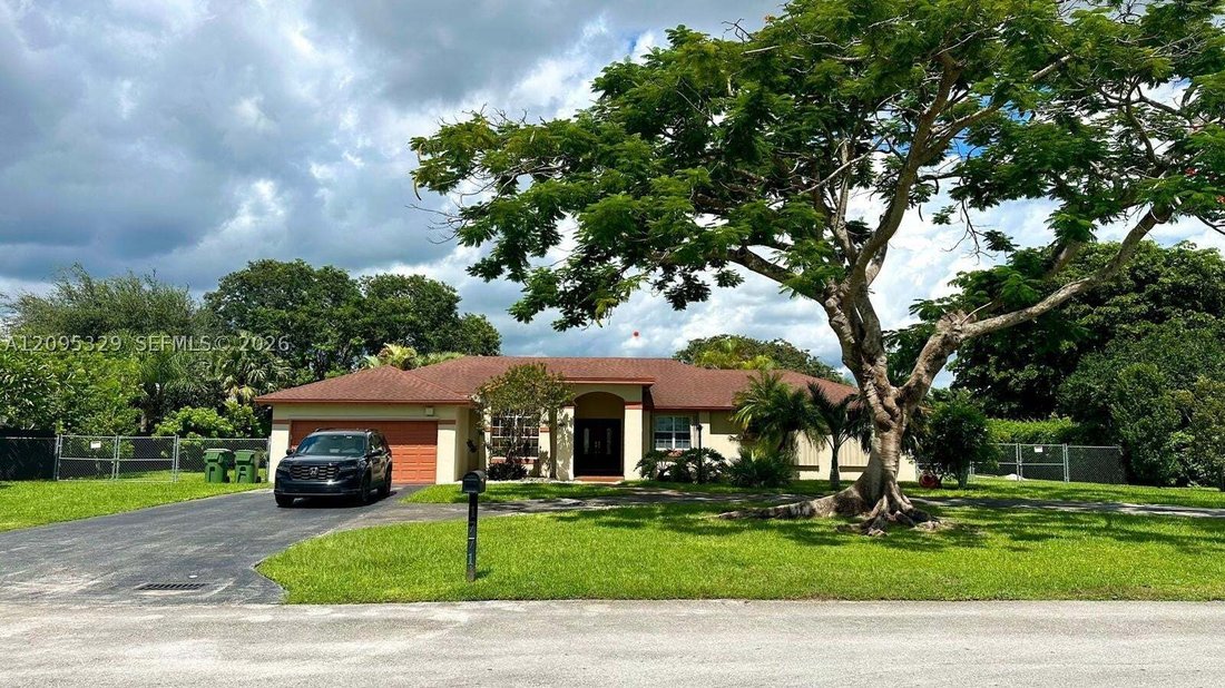 House in Homestead, Florida, United States 1 - 18952684
