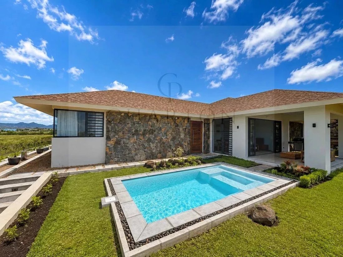 Villa in Plaine Des Papayes, Pamplemousses District, Mauritius 1 - 18950190