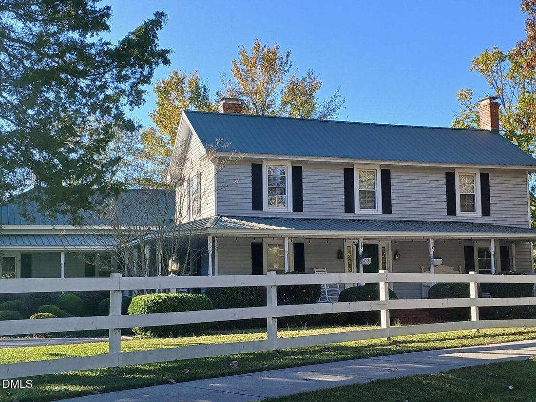 House in Apex, North Carolina, United States 2 - 18952826