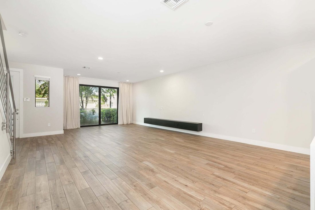 Townhouse in West Palm Beach, Florida, United States 4 - 18952810