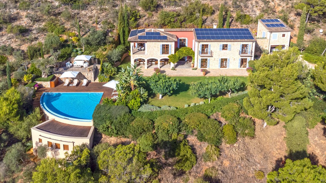 Finca in Bunyola, Balearic Islands, Spain 3 - 18949614