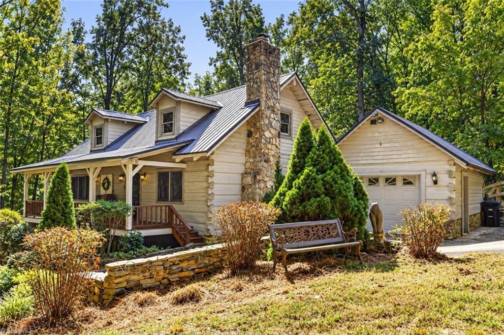 House in Sophia, North Carolina, United States 1 - 18952476