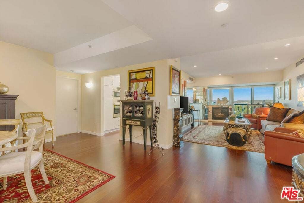 Condo in Marina del Rey, California, United States 2 - 18952190