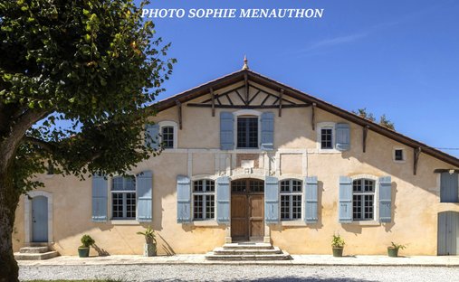 House in Pouillon, Nouvelle-Aquitaine, France 1