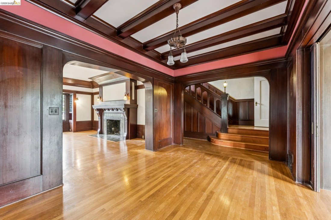 House in Oakland, California, United States 4 - 18953202
