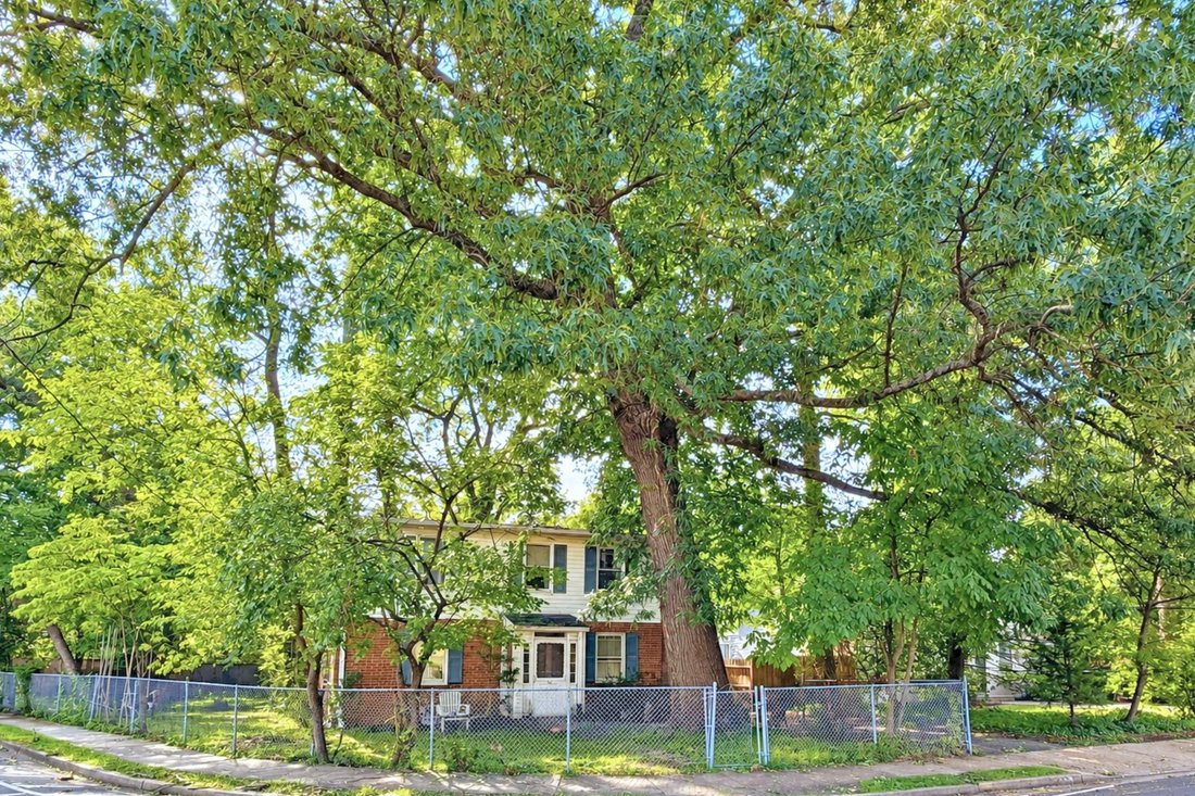 House in West Falls Church, Virginia, United States 1 - 18950951
