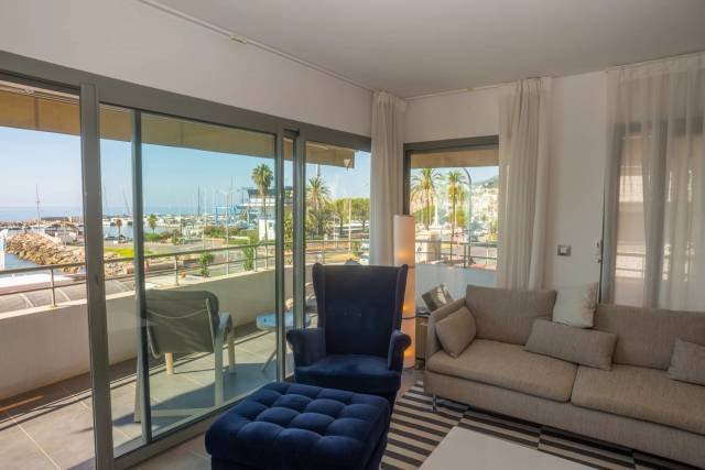 Apartment in Menton, Provence-Alpes-Côte d'Azur, France 5 - 18366276