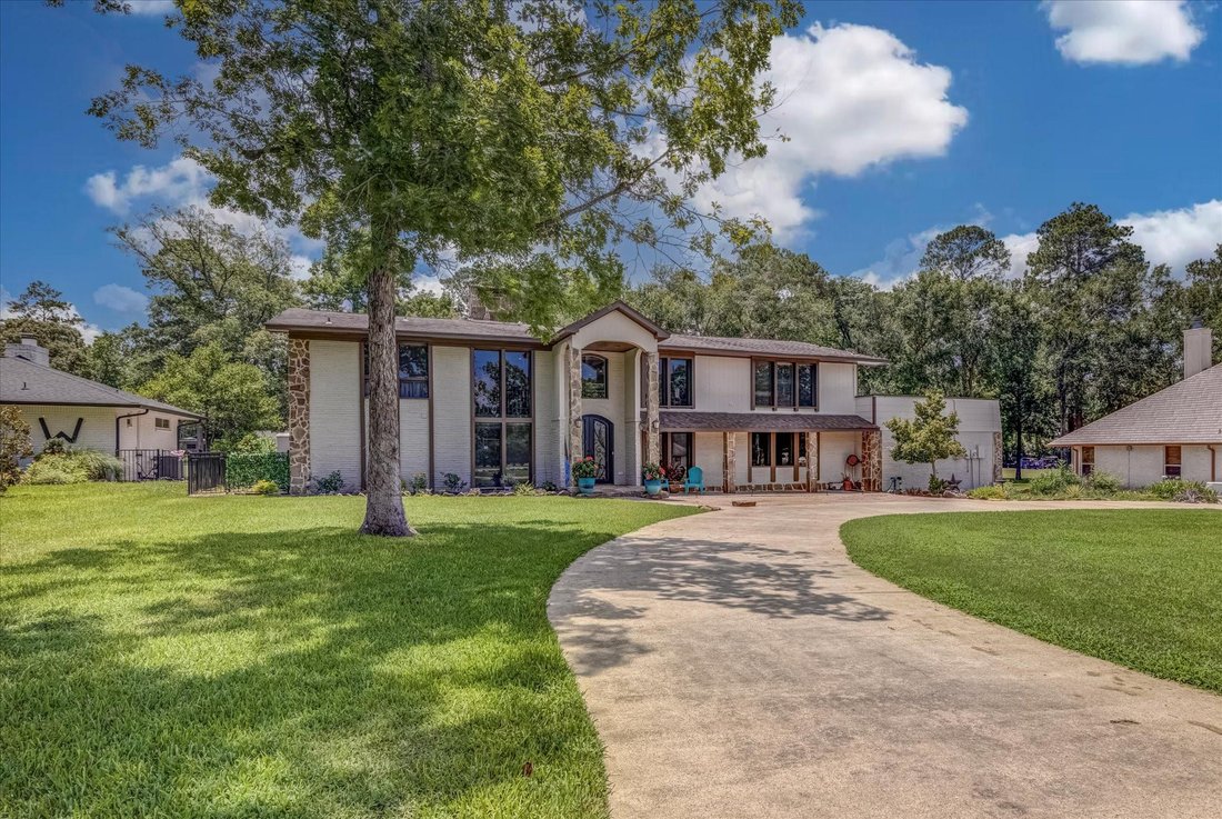 House in Conroe, Texas, United States 3 - 18953092