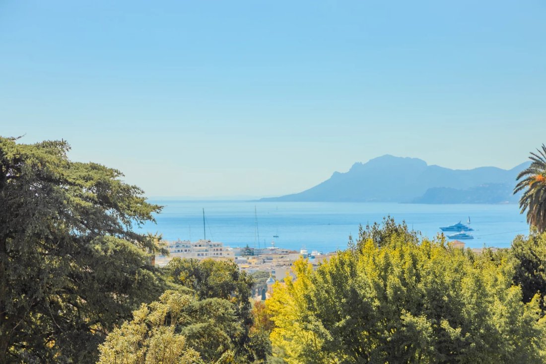 Appartement à La Californie, Cannes, France 3 - 17352741