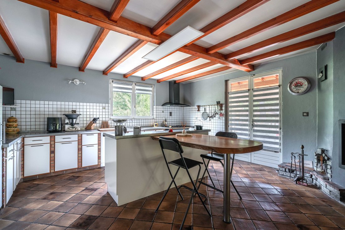 House in Grézieu-la-Varenne, Auvergne-Rhône-Alpes, France 5 - 18950042