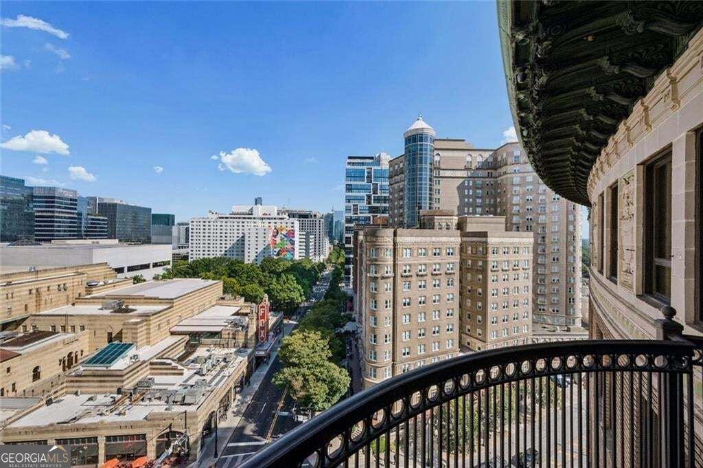 Condo in Atlanta, Georgia, United States 3 - 18953742