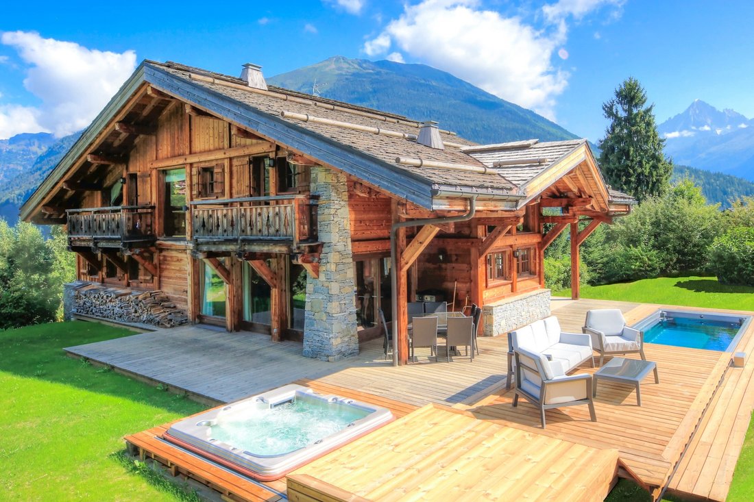 House in Les Houches, Auvergne-Rhône-Alpes, France 2 - 18954250