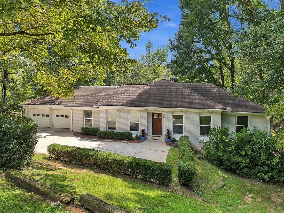 House in Gainesville, Georgia, United States 2 - 18950880
