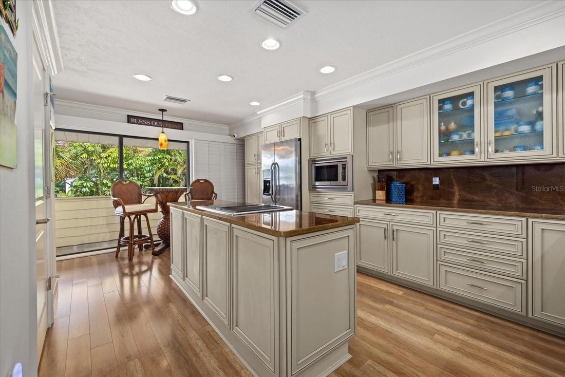 Condo in Siesta Key, Florida, United States 5 - 18949086