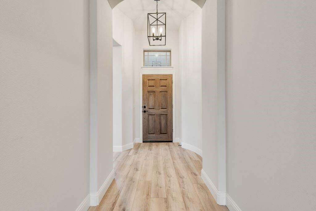 House in Weatherford, Texas, United States 3 - 18692593