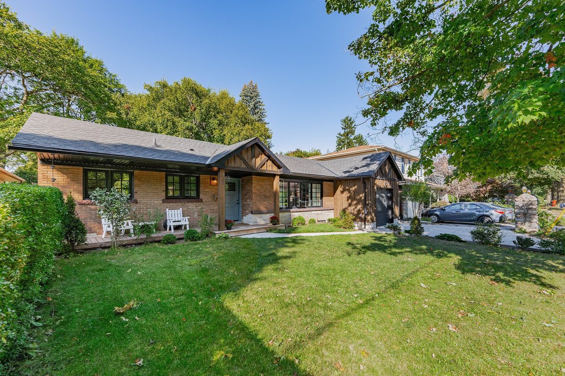 House in Cambridge, Ontario, Canada 3 - 18950894