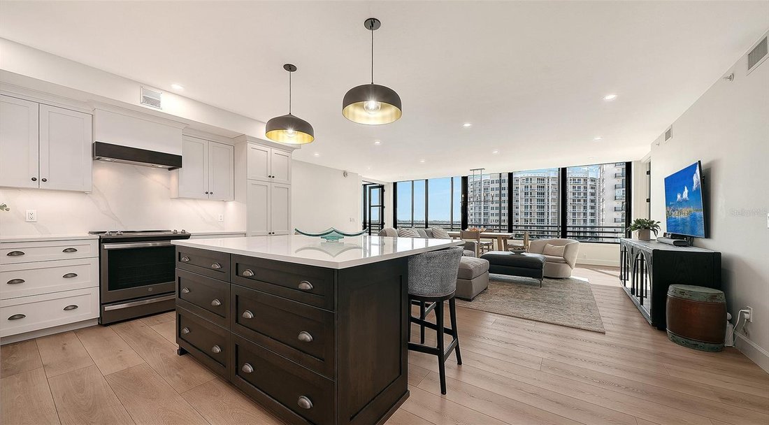 Condo in Sarasota, Florida, United States 3 - 18952302