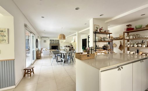 House in Tigre, Buenos Aires Province, Argentina 1