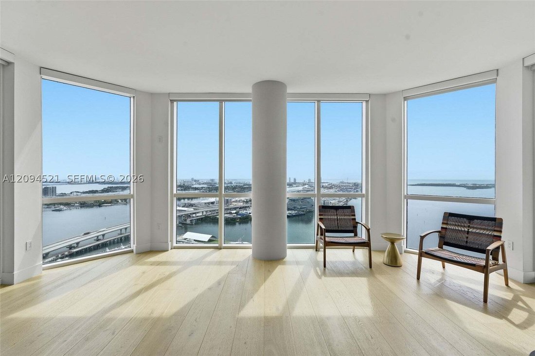Condo in Miami, Florida, United States 2 - 18952656