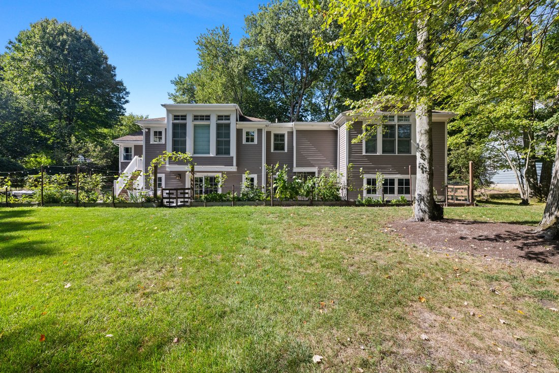 House in Needham, Massachusetts, United States 1 - 18950737