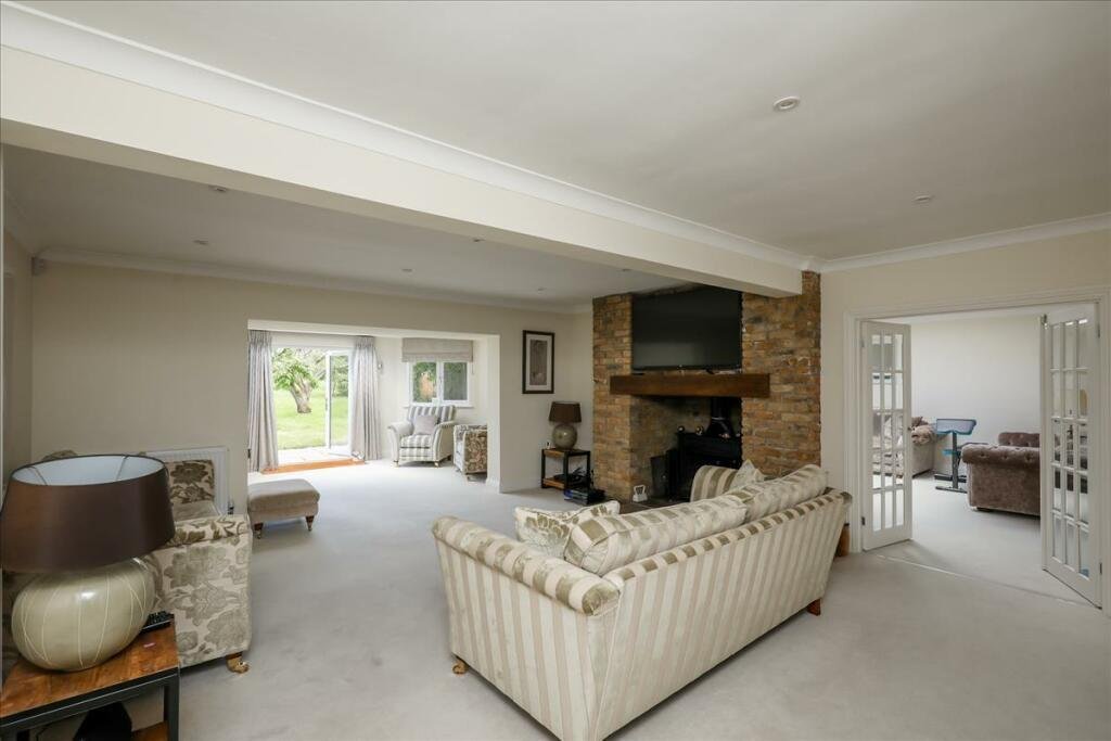Bungalow in Westerham, England 4 - 18948639