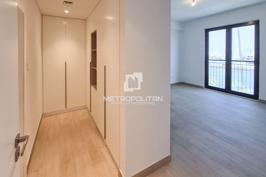 Apartment in Jumeirah, Dubai, United Arab Emirates 4 - 18950436