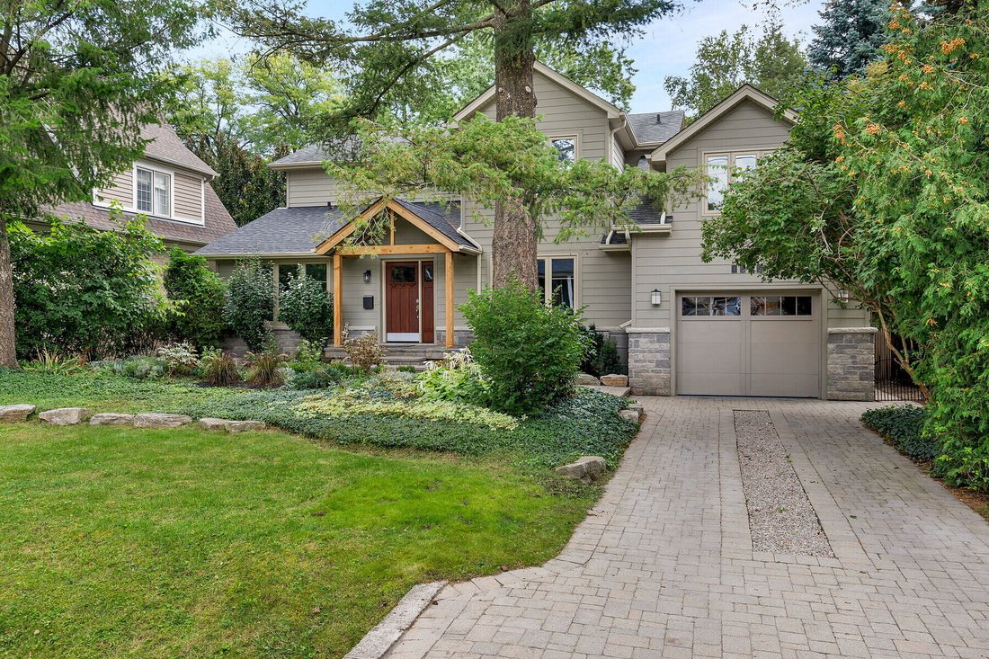 House in Oakville, Ontario, Canada 4 - 18950905