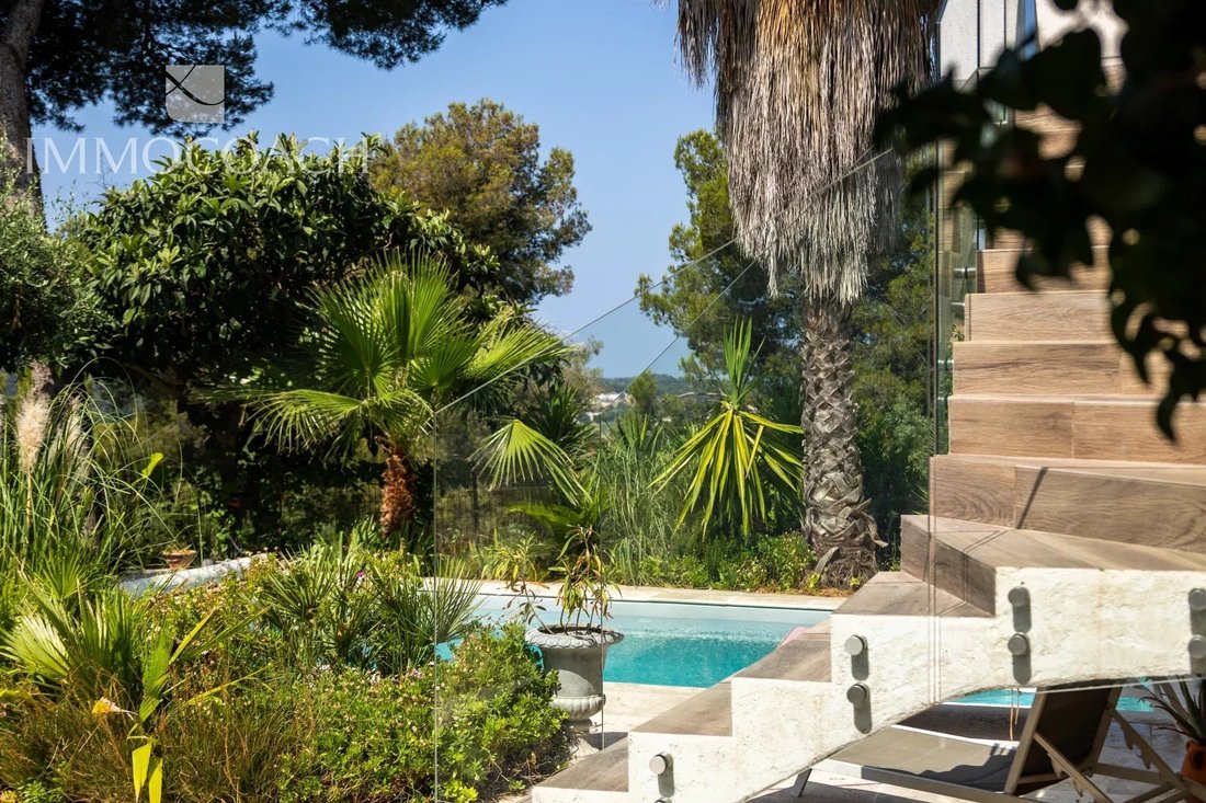 House in Carqueiranne, Provence-Alpes-Côte d'Azur, France 2 - 16814448
