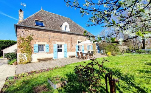 House in Seurre, Bourgogne – Franche-Comté, France 1