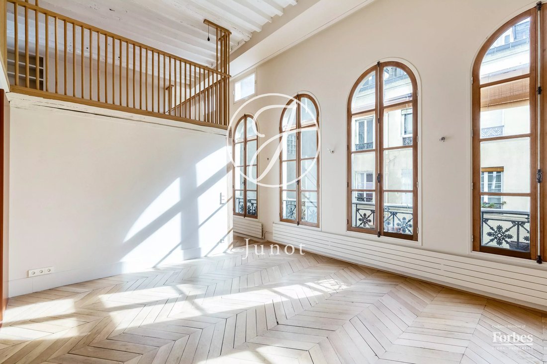 Apartment in Chateau d'Eau-Lancry, Paris 10e Arrondissement, Paris 1 - 18949671