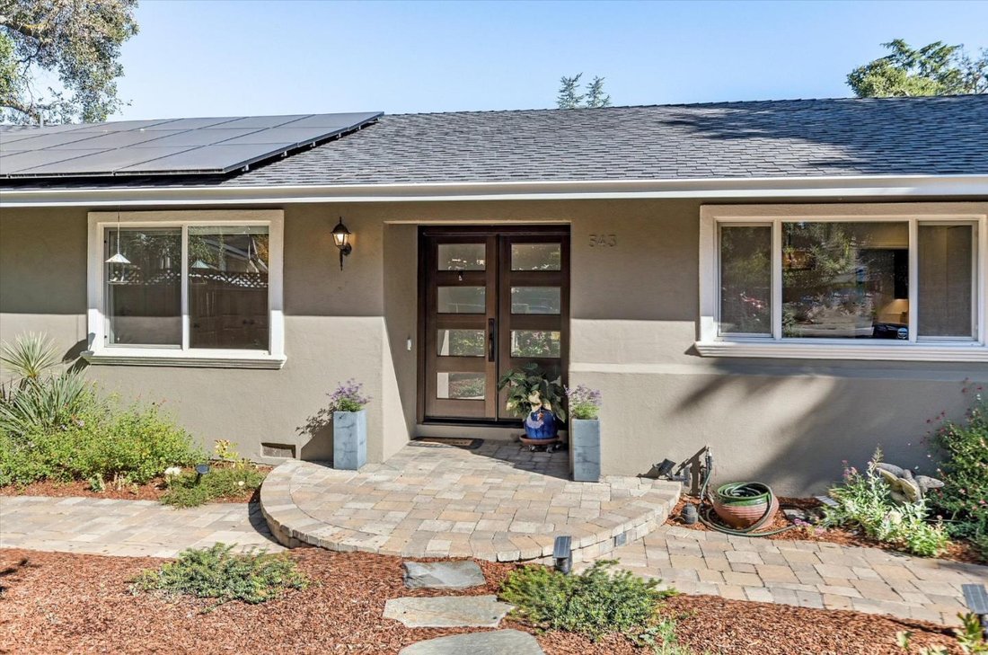 House in Los Altos Hills, California, United States 3 - 18953186