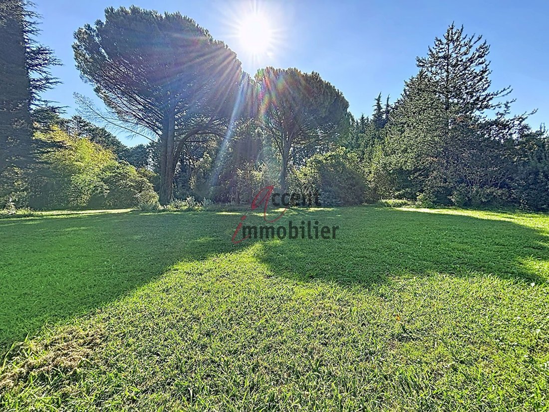House in Orgon, Provence-Alpes-Côte d'Azur, France 3 - 18950068